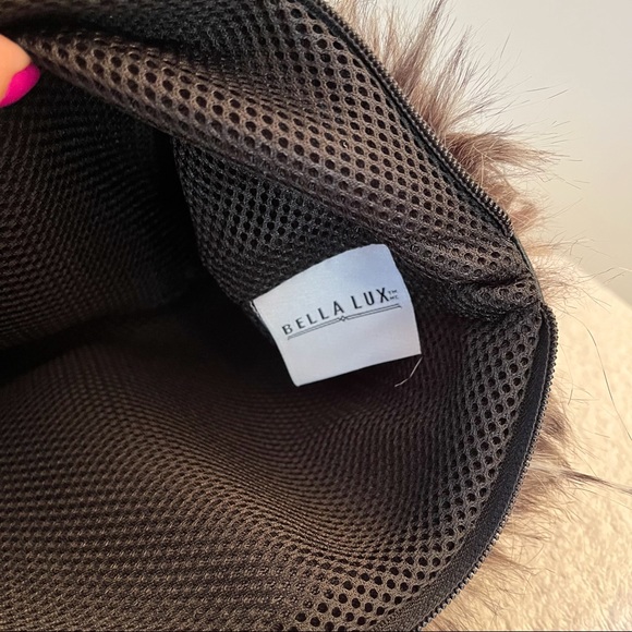 Bella Lux Faux Fur Feather Plume Fur Clutch NWOT - Picture 6 of 6